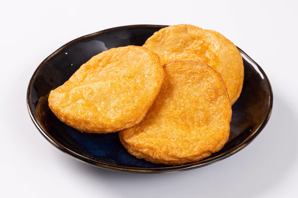 甜不辣白片油炸成品商品照片